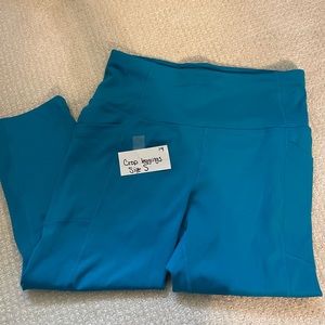 Light blue capris leggings size small